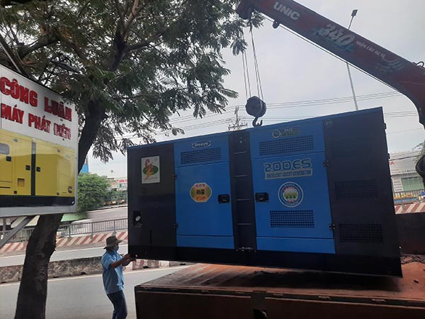 cho thuê máy phát điện 200kva